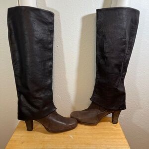 Coclico Tall Brown Boots size 40
